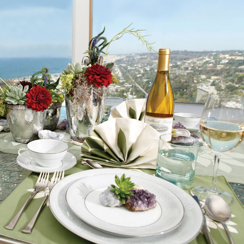 "Living Coastal: Inspirations For Entertaining, Decorating And Cooking" Cookbook - Image 4