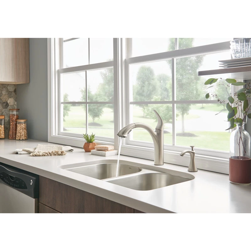Moen Camerist 1-Handle Low Arc Pullout Kitchen Faucet, Spot Resist Stainless - Image 8