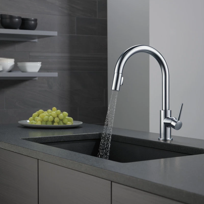 Delta Trinsic Single Handle Pull-Down Kitchen Faucet, Arctic Stainless - Image 4