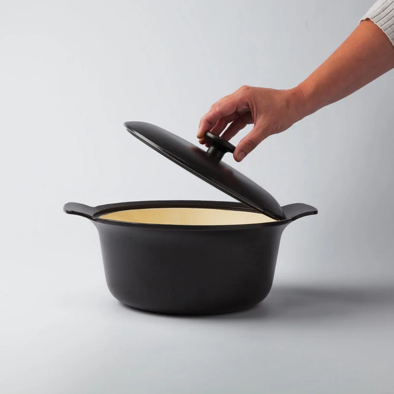 Ron Cast Iron Covered Stockpot, Black, 4.4Qt. - Image 3