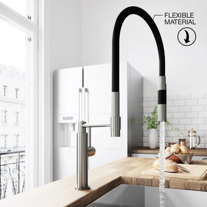 VIGO Norwood Magnetic Spray Kitchen Faucet - Image 4